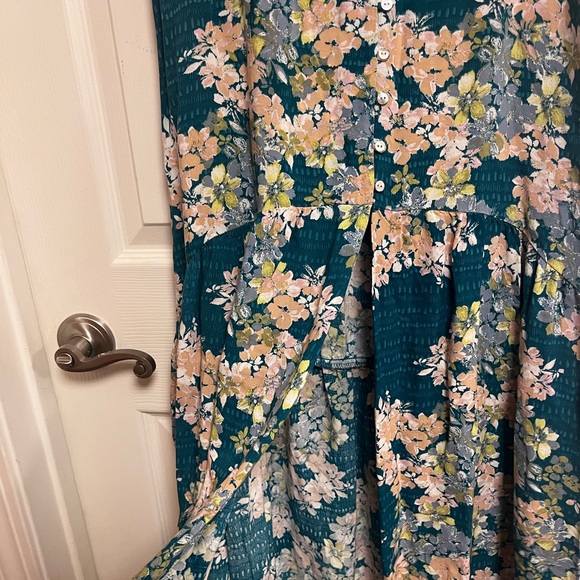 O'Neill Floral Maxi Skirt in Teal and Cream - Picture 7 of 16